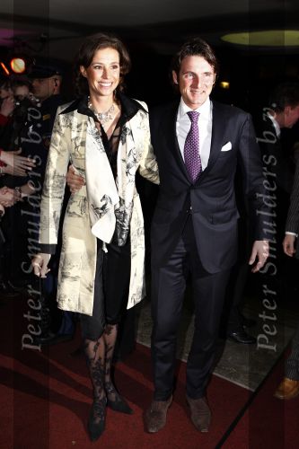 Apeldoorn 19 januari 2008
Prinses Margriet Pieter v Vollenhoven Prins Maurits Prinses Marilene Prins Bernhard jr  een zwangere Prinses Annette Prins Pieter Christiaan Prinses Anita Prins Floris Prinses Aimee Koningin Beatrix Prins Constantijn Prinses Laurentien Prins Friso Prinses Maebel Wisse Smit Prins Carlos en Prinses carolien bij voorstelling in Theater tbv vefrjaardag prinses Margriet.