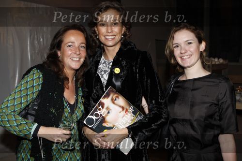 Amsterdam 22 november
Prinses Marilene bij presentatie tijdschrift Oog in het rijksmuseum.  Marilene met tijdschrift