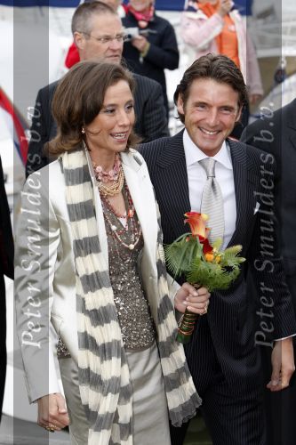 Makkum en Franeker30 april 2008
Koninginnedag 2008 met Koningin Beatrix Prins Willem Alexander Friso Constantijn Maurits Floris Pieter Christiaan Pieter v Vollenhoven en de prinsessen Maxima Laurentien Mabel Aimee Anita Margriet en Marilene.
Peter Smulders bv