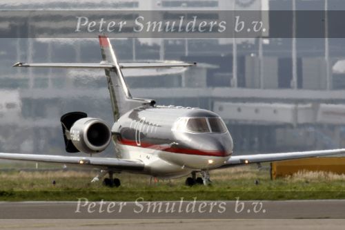 Schiphol 15 maart 2008
Lionel Ritchie arriveert met een prive vliegtuig op schiphol oost. Mike Dobbinga ontvangt hem.
Peter Smulders bv