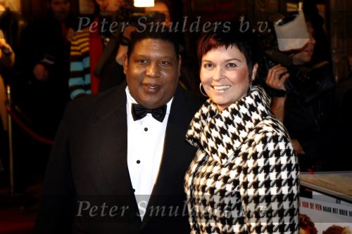 Amsterdam 17 maart 2008
Premiere Zomerhitte in Tuschinski. Quintis Ristie met vrouw
Peter Smulders bv