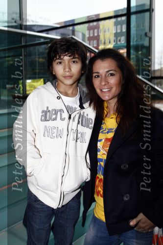 Amsterdam 7 februari 2009
Premiere disneyfilm Bolt in pathe arena. Quinty Trustfull met zoon
Peter Smulders bv