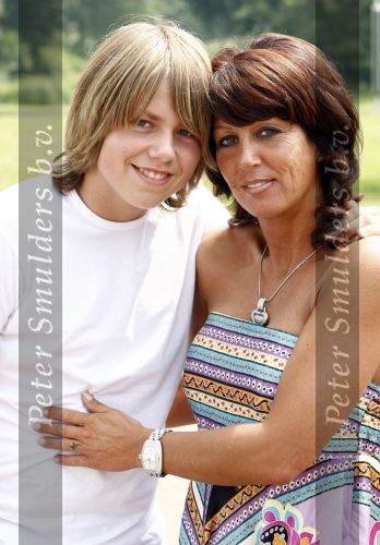 Amsterdam 7 juni 2008
Andre Hazes jr en Rachel hazes bij dag voor ADHD patienten op het trainingscomplex de toekomst van AJAX.