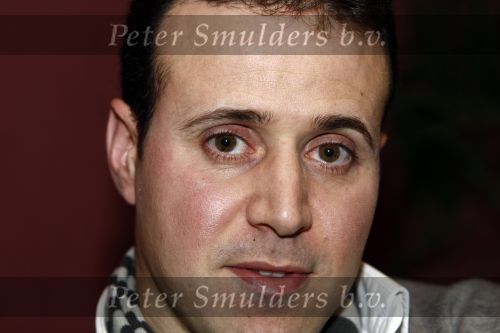 Breda 11 februari 2009
De marokaanse zanger Rachid bij hotel Princeville.
Peter Smulders bv
