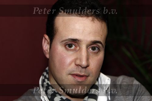 Breda 11 februari 2009
De marokaanse zanger Rachid bij hotel Princeville.
Peter Smulders bv