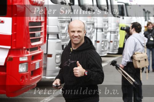 Barcelona 11 maart 2009
Test dag voor de formule 1 teams op het circuit van Barcelona. Randy mamola
Peter Smulders bv