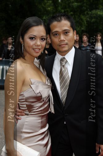Hilversum 21 mei 2007
Uitreiking musical awards in studio 24. 
Cystine Carreon met haar ex-man Raymund Pacis