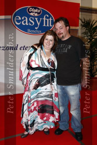 Utrecht 8 mei 2009
Rebecca van popstars bij diako easyfit in Utrecht. Rebecca is al ruim 10 kg afgevallen en 20 cm. Ook gaat ze trouwen met haar man Michael.
Peter Smulders bv
