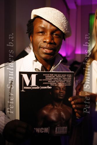 Amsterdam  februari 2008
Presentatie nieuwde blad/tijdschrift M in de supper Club. Regilio Tuur met vriendin Josh
Peter Smulders bv