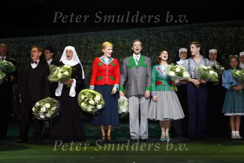 Kaatsheuvel 28 september 2008
Premiere Sound of Music met in de hoofdrollen Wieneke Remmers en Rein Kolpa in het efteling theater.
Peter Smulders bv