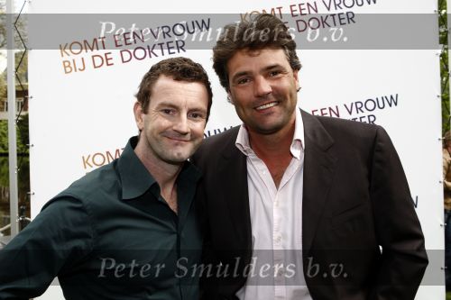 Amsterdam 23 april 2009
Persconferentie ivm de film er komt een vrouw bij de dokter naar het boek van Kluun bij het Hilton. Reinout Oerlemans gaat het regisseren en Anna Drijver Carice v Houten en Barry Atsma gaan de hoofdrollen spelen.
Peter Smulders bv
