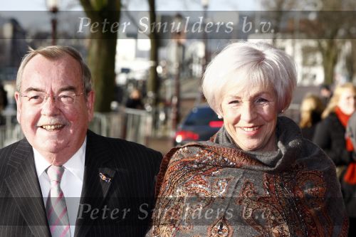 Amsterdam 1 februari 2008
Feest koningin Beatrix en Prinses Margriet voor hun 70e en 65e verjaardag in Carre.
Relus ter Beek met vrouw