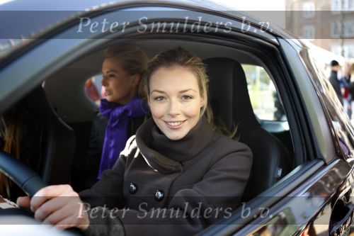 Amsterdam 31 januari 2009
Fajah Lourens Lieke v Lexmond en Renate Verbaan doen mee aan race met de nieuwe Toyota iq op de parkeerplaats bij het Okura.
Peter Smulders bv