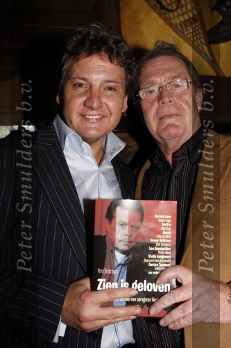 Leidschendam 4 oktober 2007
Presentatie boek Henk de Gier. Henk met Rene Froger
