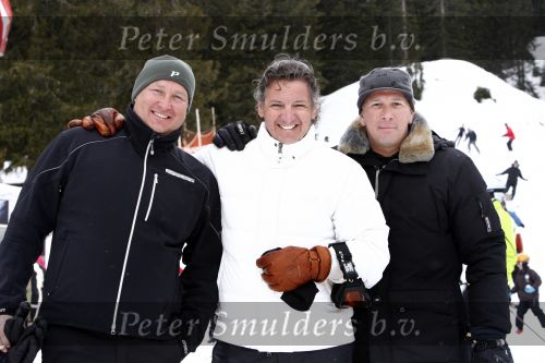 Lech 27 februari 2008
Rene en Natasja Froger aan het rodelen met Maxime en didier op wintersport vakantie. Frank Schmitt
Peter Smulders bv