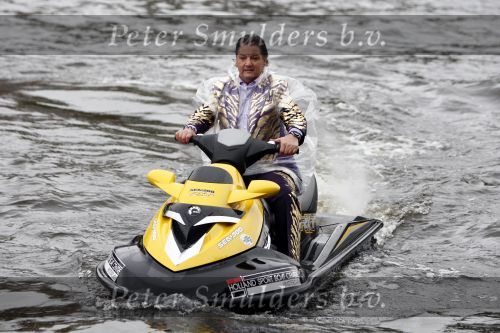 Amsterdam 30 september 2008
Persconferentie van de toppers Rene Froger Gordon en Gerard Joling ivm hun deelname aan het songfestival in het amstel hotel. toppers op jet ski\'s
Peter Smulders bv