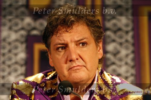 Amsterdam 30 september 2008
Persconferentie van de toppers Rene Froger Gordon en Gerard Joling ivm hun deelname aan het songfestival in het amstel hotel. toppers op jet ski\'s. Natasja Froger
Peter Smulders bv