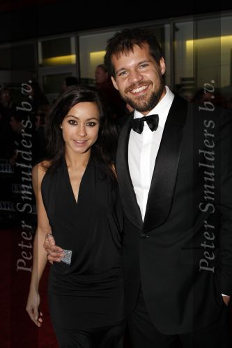Rotterdam 16 december 2007
premiere Evita in het nieuwe Luxor theater. Rene v Kooten met vriendin