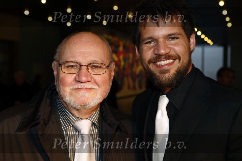 Den Haag 20 januari 2008
Premiere  Hollywood in concert met Lee Towers en Anita Meier. Rene v Kooten met baard en vader