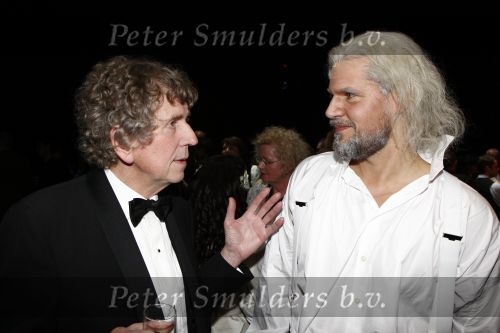 Rotterdam 20 april 2008
Premiere Les Miserables in het nieuwe luxor . Seth Gaaikema en Rene v Kooten
Peter Smulders bv