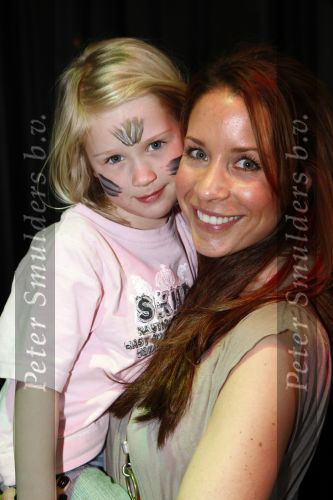Amsterdam 23 april 2008
Presentatie nieuwe magazine Mama in hotel arena. renee Vervoorn met dochtertje Lisa
Peter Smulders bv
