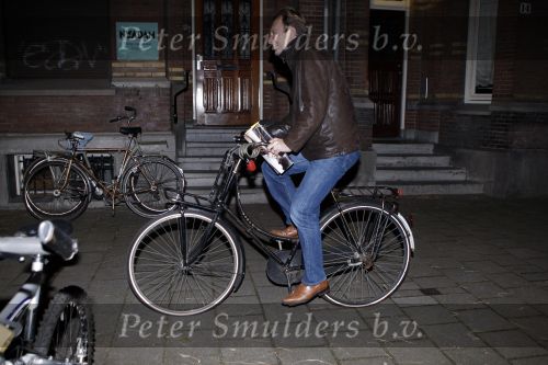 Amsterdam 22 november 2007
Rick Nieman en Sasha de Boer op straat in amsterdam.