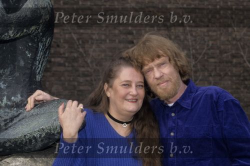 Rick v d Linden, organist en componist van de syfonische rockband EKSEPTION. Hij bewerkte klassieke muziek van o.a.Beethoven en Bach tot popmuziek
Overleden: 22 Januari 2006
Hier op de foto samen met zijn vrouw Inez Zwart