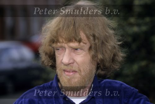 17 Februari 1998
Rick v d Linden, organist en componist van de syfonische rockband EKSEPTION. Hij bewerkte klassieke muziek van o.a.Beethoven en Bach tot popmuziek
Overleden: 22 Januari 2006