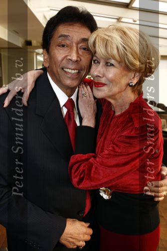 Loosdrecht 29 januari 2009
Presentatie dvd Ria Valk in Golden tulip hotel. Riem de Wolff met Anneke Gronloh
Peter Smulders bv