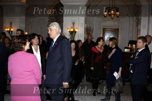 Amsterdam 16 maart 2008
Modeshow Frans Molenaar in het Amstel hotel. Rita Verdonk met beveiliging
Peter Smulders bv
