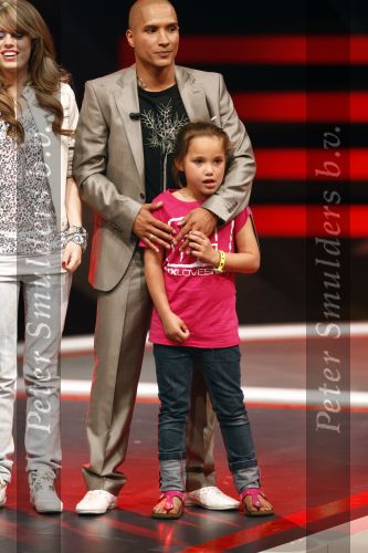 Hilversum 1 mei 2009
Roan X factor tijdens halve finale van X factor in studio 22.
Peter Smulders bv