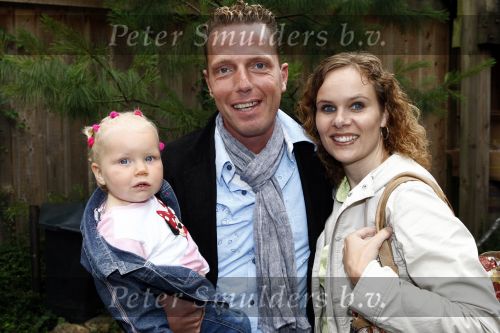 Wassenaar 9 juni 2008
Premiere Sittah in pretpark Duinrell.
Rob de Geus met zijn vrouw en zoontje