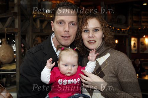 Valkenburg 20 december 2007
Presentatie boek Rob Geus in Thermen 2000. Rob met vrouw en dochter