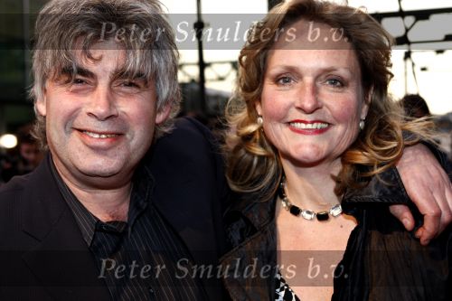 Amsterdam 14 april 2008
Premiere Dunya en Desie in de theaterfabriek. Rob Oudkerk met zijn vrouw