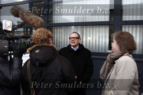 Utrecht 13 januari 2009
Rob de nijs en Belinda Meuldijk bij de rechtbank van Utrecht voor hun boedelscheiding.
Peter Smulders bv