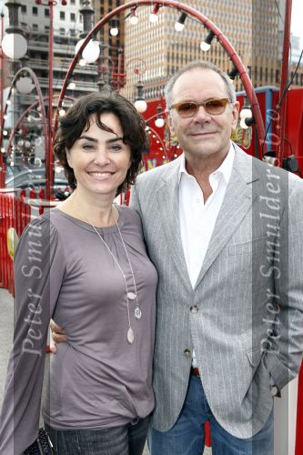 Amsterdam 22 juli 2008
Premiere Circus Renz. 
Rob de Nijs met zijn vrouw Henriette de Nijs