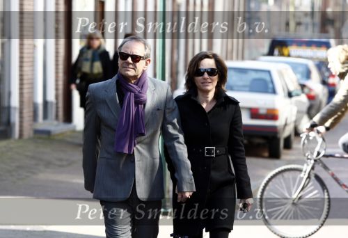 Hoorn 27 maart 2009
Begrafenis Martin Brozius. Aanwezig Rob de Nijs met zijn vrouw Henriette
Peter Smulders bv