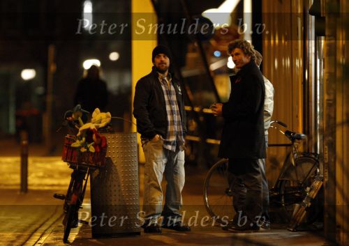 Amsterdam 25 november 2007
Robbie Williams bezoekt met zijn nieuwe vriendin Ayda Field en vrienden Amsterdam. Hij slaapt in het Amstel hotel en ging daarna naar een smartshop en een koffieshop.