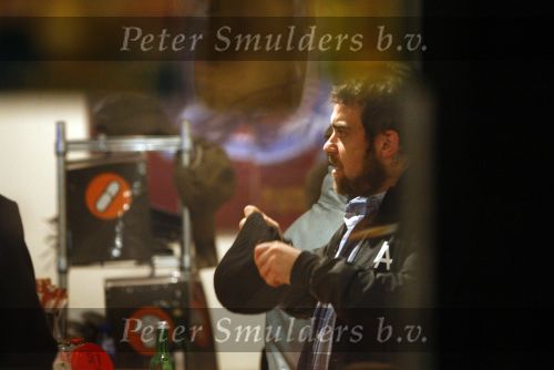 Amsterdam 25 november 2007
Robbie Williams bezoekt met zijn nieuwe vriendin Ayda Field en vrienden Amsterdam. Hij slaapt in het Amstel hotel en ging daarna naar een smartshop en een koffieshop.