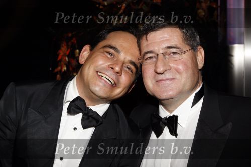 Amsterdam 6 december 2007
Miljonairsfair 2007 in de rai te amsterdam. Vip avond. Robert Halewijn met een vriend