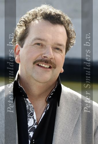 Hilversum 18 maart 2009
Perspresentatie Holland got talent bij beeld en geluid. Robert Ronday
Peter Smulders bv