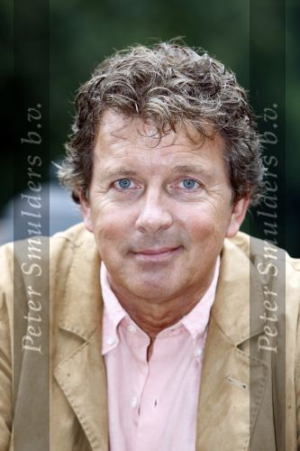 Hilversum 12 augustus 2008
 Robert ten Brink bij presentatie RTL in ksteel de hoge vuursche.
Peter Smulders bv
