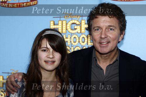 Tilburg 25 januari 2009
Premiere High school musical in schouwburg Tilburg. Robert ten Brink met dochter
Peter Smulders bv