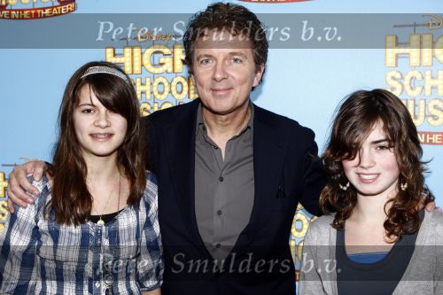 Tilburg 25 januari 2009
Premiere High school musical in schouwburg Tilburg. Robert ten Brink met dochter
Peter Smulders bv