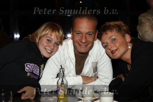 Zaandam 8 oktober 2007
Premiere Fame in schouwburg zaantheater. Ron Boszhard met kinde en vrouw