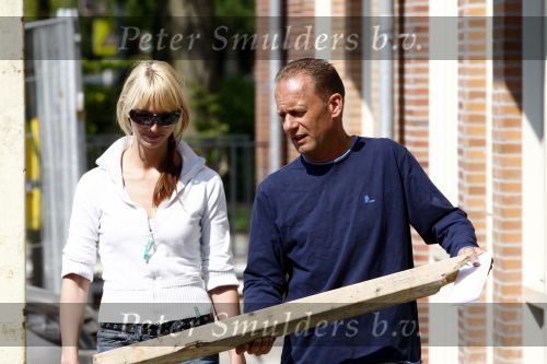 Landsmeer 25 april 2009
Ron Boszhard met zijn nieuwe vriendin Emilie Rozenga in Landsmeer.
Peter Smulders bv