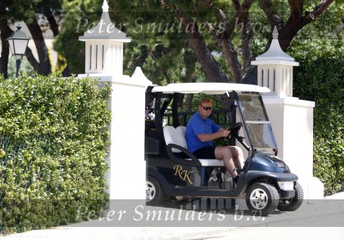 Vale do Lobo 6 mei 2008
Ronald Koeman is na zijn ontslag bij FC Valencia vertrokken naar Vale Do Lobo waar hij regelmatig een rondje golf speelt