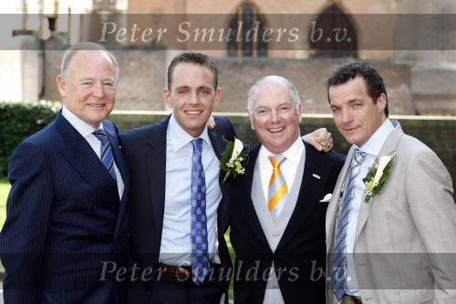 Heeswijk Nuenen en Den Bosch 10 april 2009
Trouwen John de Bever en Kees Stevens. Ronnie Tober trouwde ze.
Peter Smulders bv
