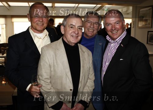 Loosdrecht 28 januari 2009
Presentatie dvd Ria Valk bij het golden tulip hotel. Hein Boelen met partner en Ronnie Tober en Jan Jochems
Peter Smulders bv