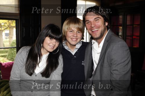 Loenen aan de Vecht 1 november 2007
presentatie duetten cd van Andre Hazes bij restaurant het Amsterdammertje. Xander  de Buisonje en Adre Hazes jr en Roxeanne